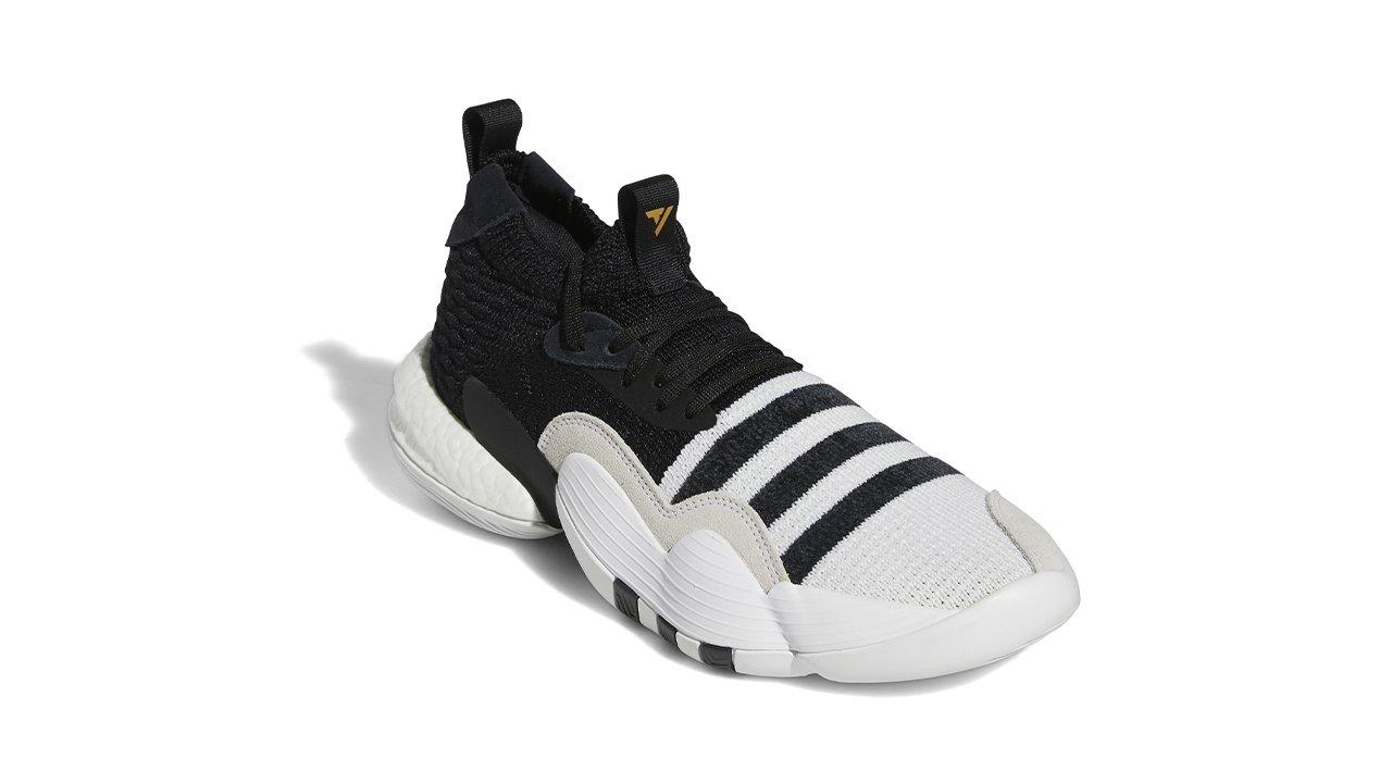 TRAE YOUNG 2.0 BASKETBALL SHOES